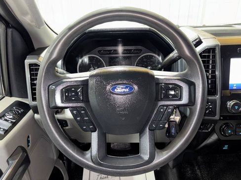 Used 2022 Ford F250 XLT w/ XLT Value Package AWD/4WD image 18