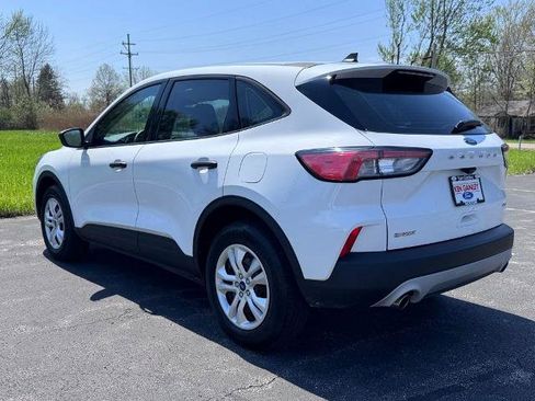 Certified 2022 Ford Escape S AWD/4WD image 11