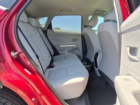 Used 2025 Hyundai Kona SEL FWD image 20