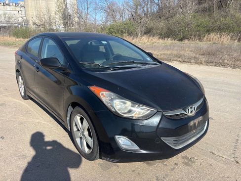 Used 2012 Hyundai Elantra GLS w/ Preferred Pkg 3 image 4