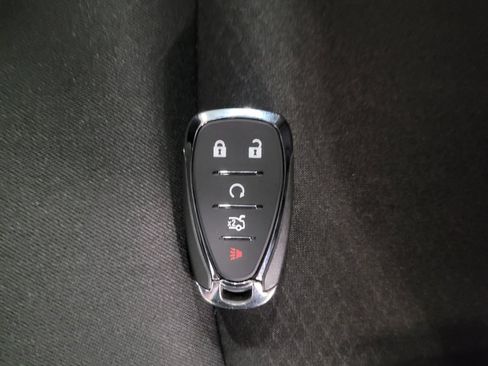 Used 2023 Chevrolet Malibu LT FWD image 32