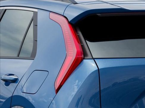 New 2026 Kia Niro SX Touring image 11