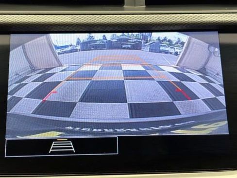 Used 2020 Buick Encore GX Preferred w/ Cold Weather Comfort Package AWD/4WD image 36