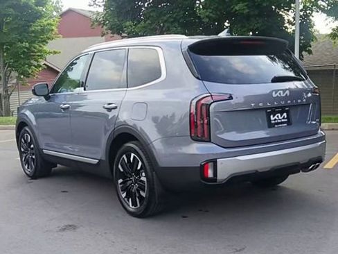Certified 2023 Kia Telluride SX Prestige AWD/4WD image 9