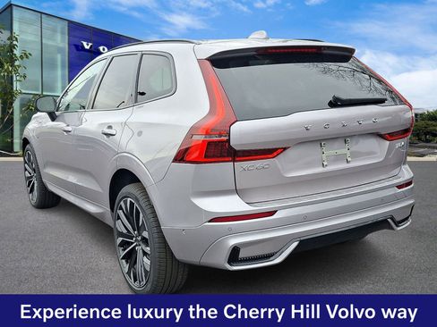 New 2026 Volvo XC60 T8 Ultra w/ Protection Package Premier AWD/4WD image 3