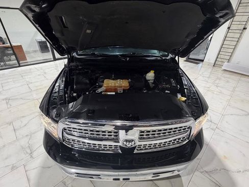 Used 2016 RAM 1500 Laramie w/ Convenience Group image 4