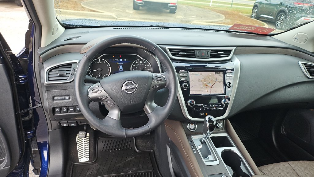 Certified 2024 Nissan Murano Platinum w/ Cargo Package AWD/4WD image 7