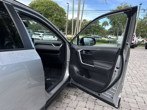 Used 2025 Toyota RAV4 LE AWD/4WD image 23