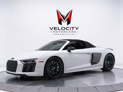 Used 2017 Audi R8 V10 AWD/4WD image 2