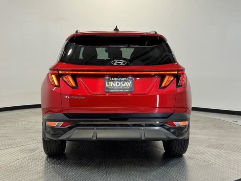 Used 2022 Hyundai Tucson Limited image 7