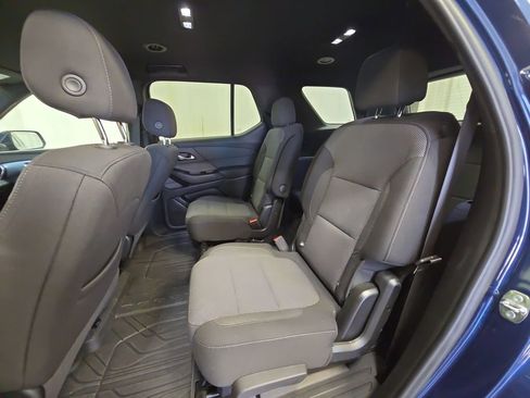 Certified 2023 Chevrolet Traverse LT FWD image 26