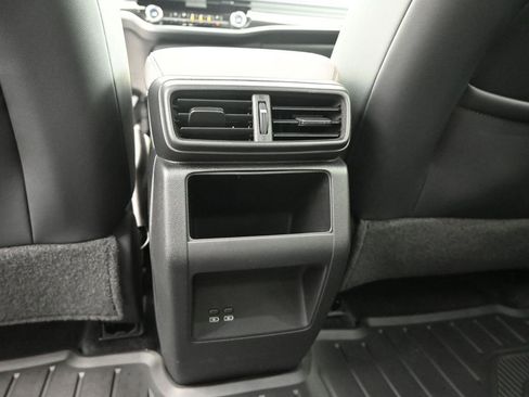 Used 2024 Honda Prologue Touring image 13