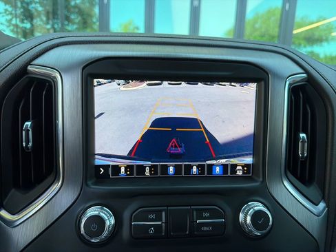 Used 2021 GMC Sierra 3500 Denali w/ Denali Ultimate Package AWD/4WD image 5