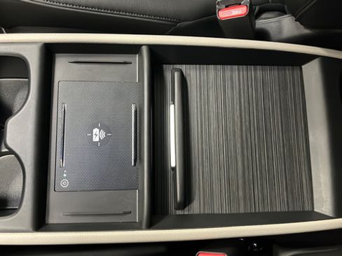 Used 2025 Honda Odyssey Elite image 20