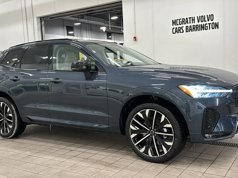 New 2026 Volvo XC60 B5 Ultra w/ Protection Package Premier AWD/4WD image 3