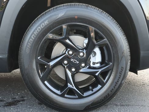 New 2026 Chevrolet Trax LT w/ Driver Confidence Package FWD image 18