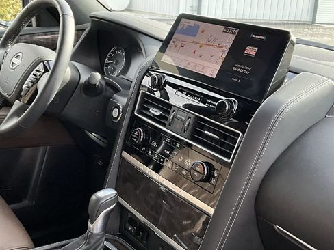 Certified 2024 Nissan Armada Platinum w/ Captain's Chairs Package image 17