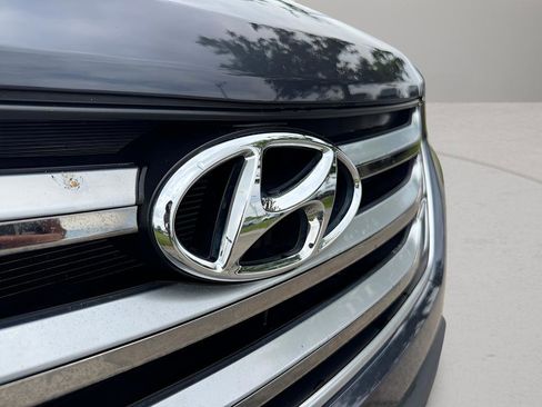 Used 2015 Hyundai Santa Fe Sport 2.0T w/ Option Group 05 AWD/4WD image 13