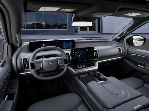 New 2027 Ford Expedition Max Platinum w/ Stealth Appearance Package AWD/4WD image 9