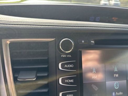 Used 2019 Toyota Highlander Limited Platinum image 15