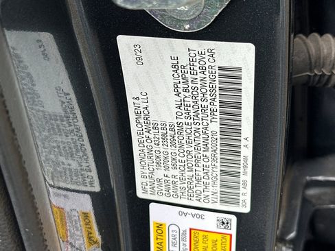 Used 2024 Honda Accord EX image 27