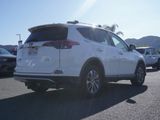 Used 2018 Toyota RAV4 Hybrid XSE image 4