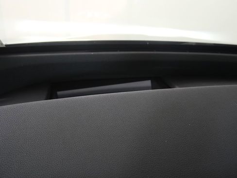 Used 2024 BMW iX xDrive50 w/ Premium Package image 21