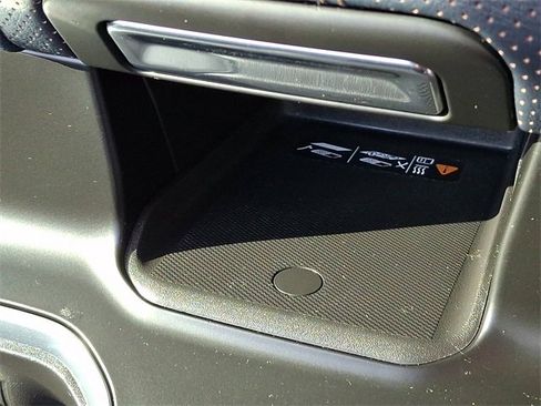 Used 2024 Chevrolet Silverado 1500 High Country w/ Technology Package image 27