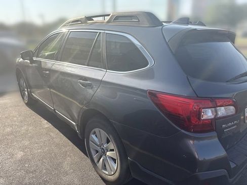 Used 2019 Subaru Outback 2.5i Premium AWD/4WD image 42
