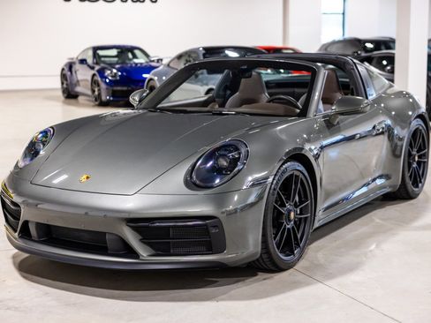 Used 2023 Porsche 911 Targa 4 GTS image 12