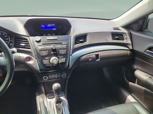 Used 2017 Acura ILX FWD image 17