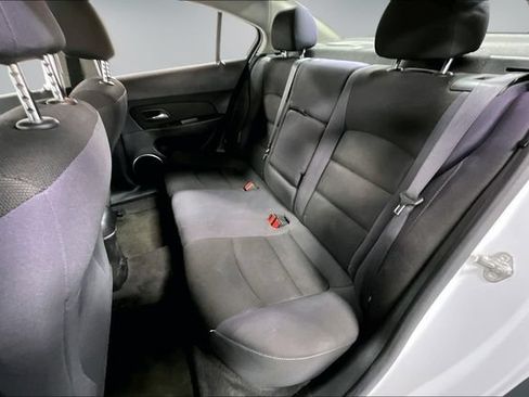 Used 2015 Chevrolet Cruze LT w/ Sun And Sound Package FWD image 19