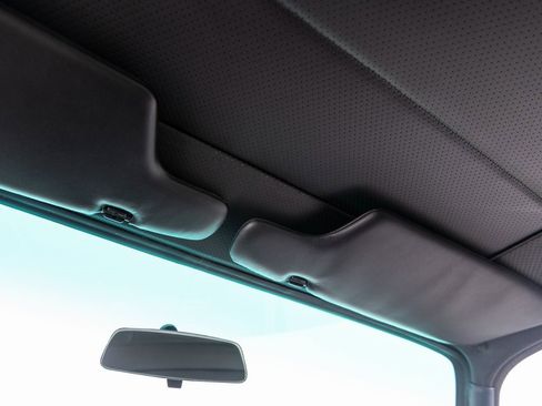 Used 1991 Porsche 911 Carrera image 46