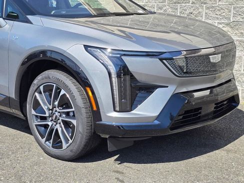 New 2026 Cadillac Optiq Sport 1 AWD/4WD image 15