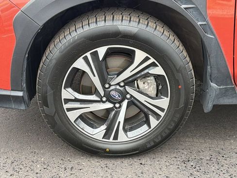 Certified 2024 Subaru Crosstrek 2.0i Premium AWD/4WD image 9