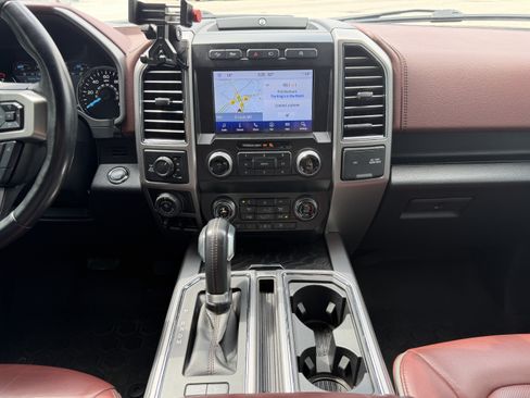 Used 2020 Ford F150 Platinum w/ Equipment Group 701A Luxury AWD/4WD image 20