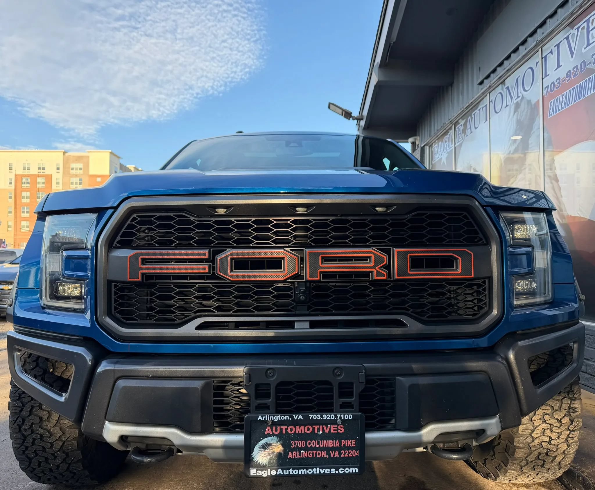 Used 2018 Ford F150 Raptor w/ Equipment Group 802A Luxury AWD/4WD image 8
