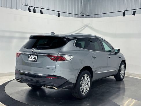 Used 2024 Buick Enclave Essence w/ Experience Buick Package AWD/4WD image 11