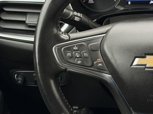 Used 2020 Chevrolet Equinox LT FWD image 13