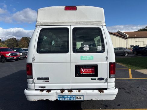 Used 2013 Ford E-350 and Econoline 350 Extended Super Duty w/ PWR Group image 7