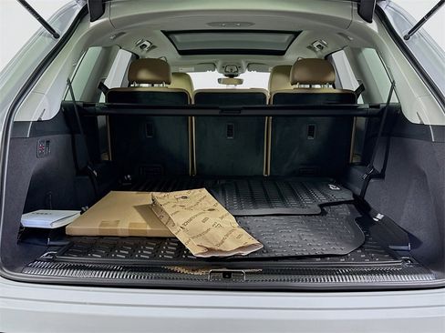 New 2026 Audi Q7 2.0T Premium image 16