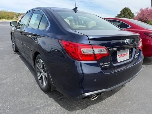 Used 2018 Subaru Legacy 3.6R Limited AWD/4WD image 5