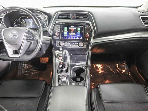 Certified 2022 Nissan Maxima SV w/ Floor Mat Group image 11