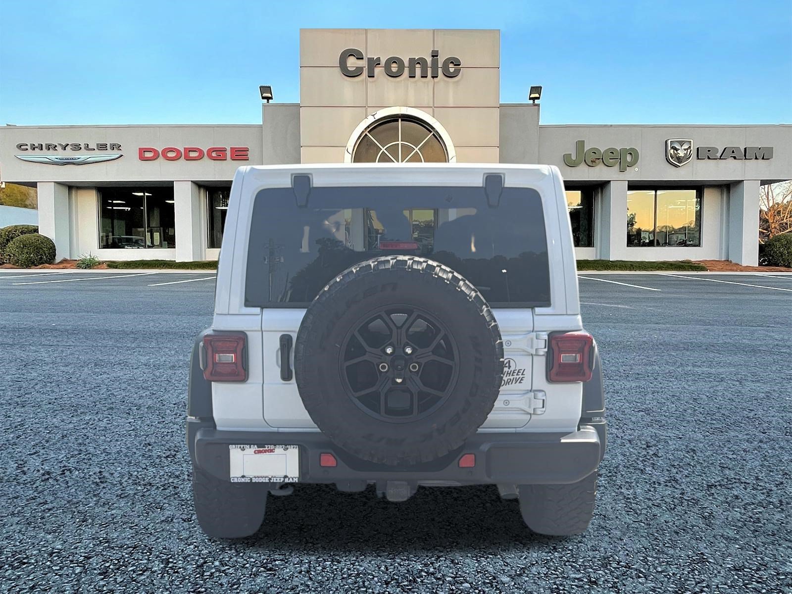 Used 2024 Jeep Wrangler Unlimited Sport AWD/4WD image 4
