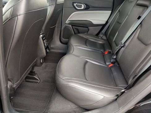 Used 2025 Jeep Compass Limited image 28