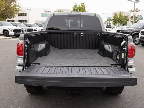Certified 2022 Toyota Tacoma TRD Sport w/ Technology Package RWD image 8