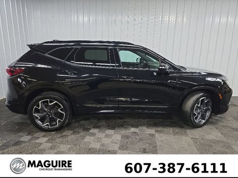 Used 2022 Chevrolet Blazer RS AWD/4WD image 2