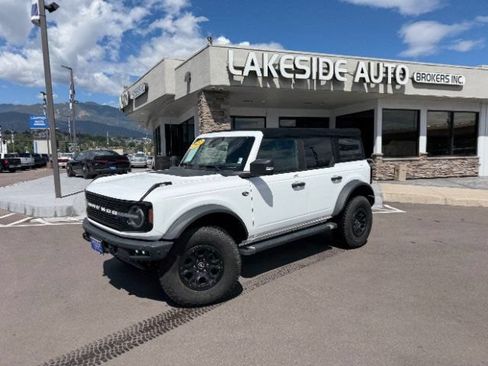 Used 2022 Ford Bronco Wildtrak AWD/4WD image 2