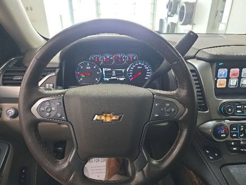 Used 2015 Chevrolet Tahoe LTZ AWD/4WD image 10