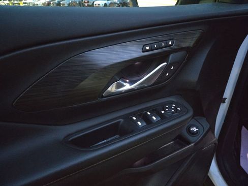 Used 2019 GMC Terrain SLT w/ Preferred Package image 11